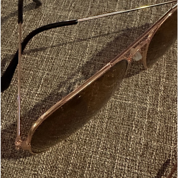 Aviator Amber Sunglasses 🕶️ - Picture 4 of 9